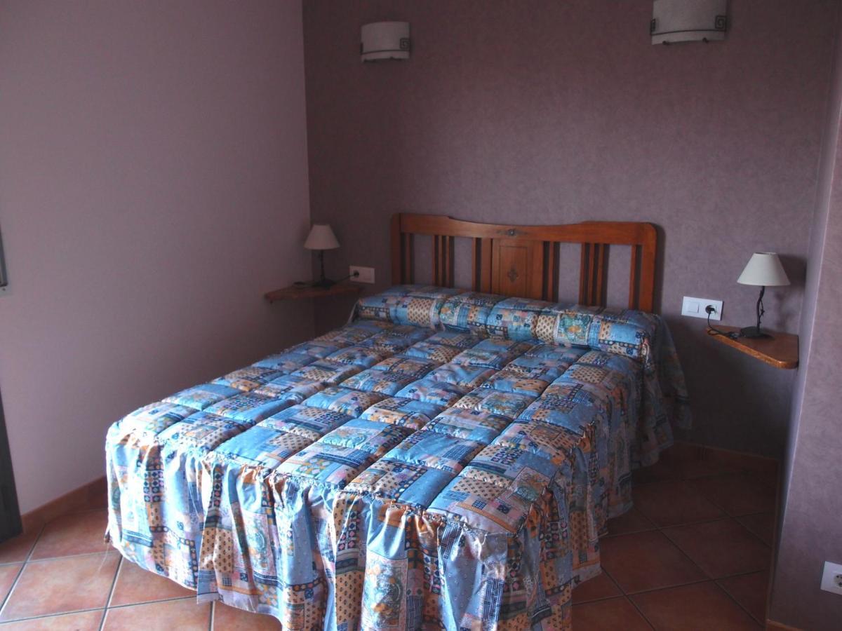 Apartaments Mitjavila Sant Salvador de Tolo Екстер'єр фото